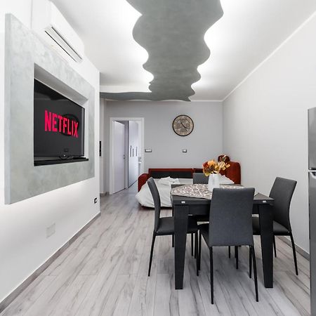 Апартаменти Moderno Bilocale A 5 Minuti Dal Centro Storico Турин Екстер'єр фото
